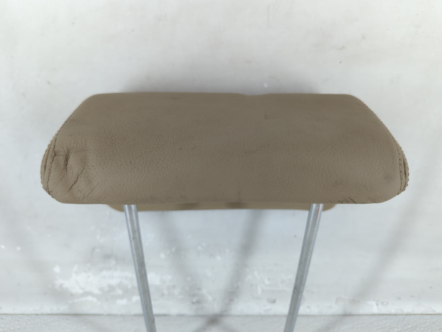 2005 Honda Cr-V Headrest Head Rest Rear Seat Fits OEM Used Auto Parts - Oemusedautoparts1.com