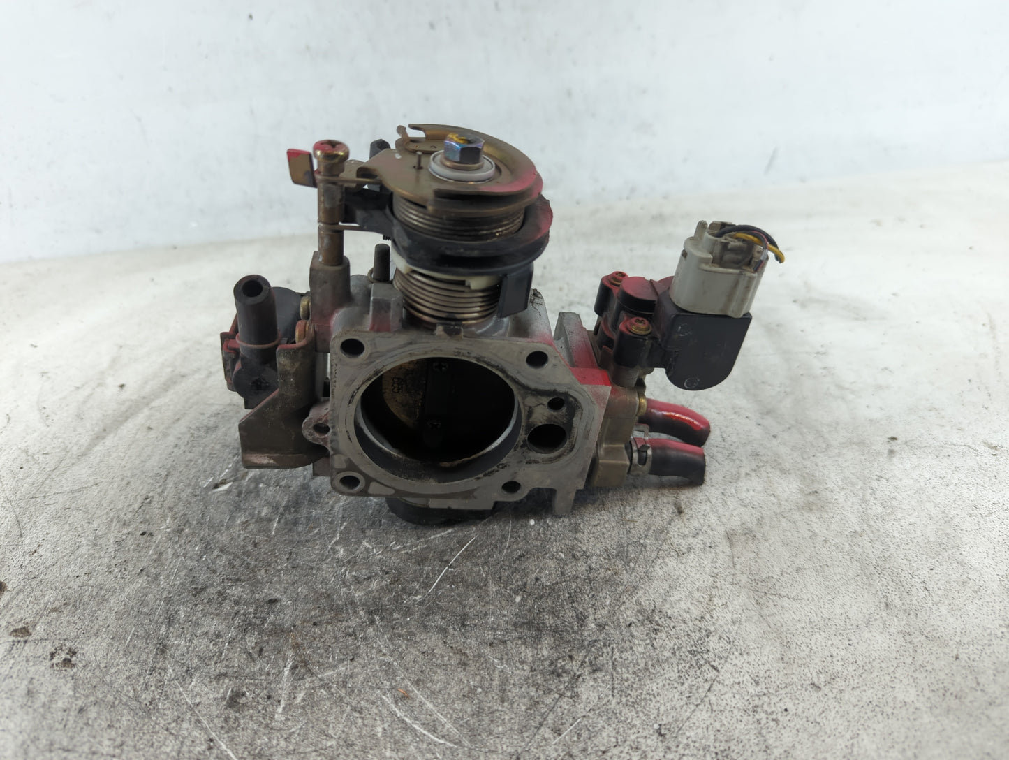 2005 Honda Fit Throttle Body Fits OEM Used Auto Parts - Oemusedautoparts1.com