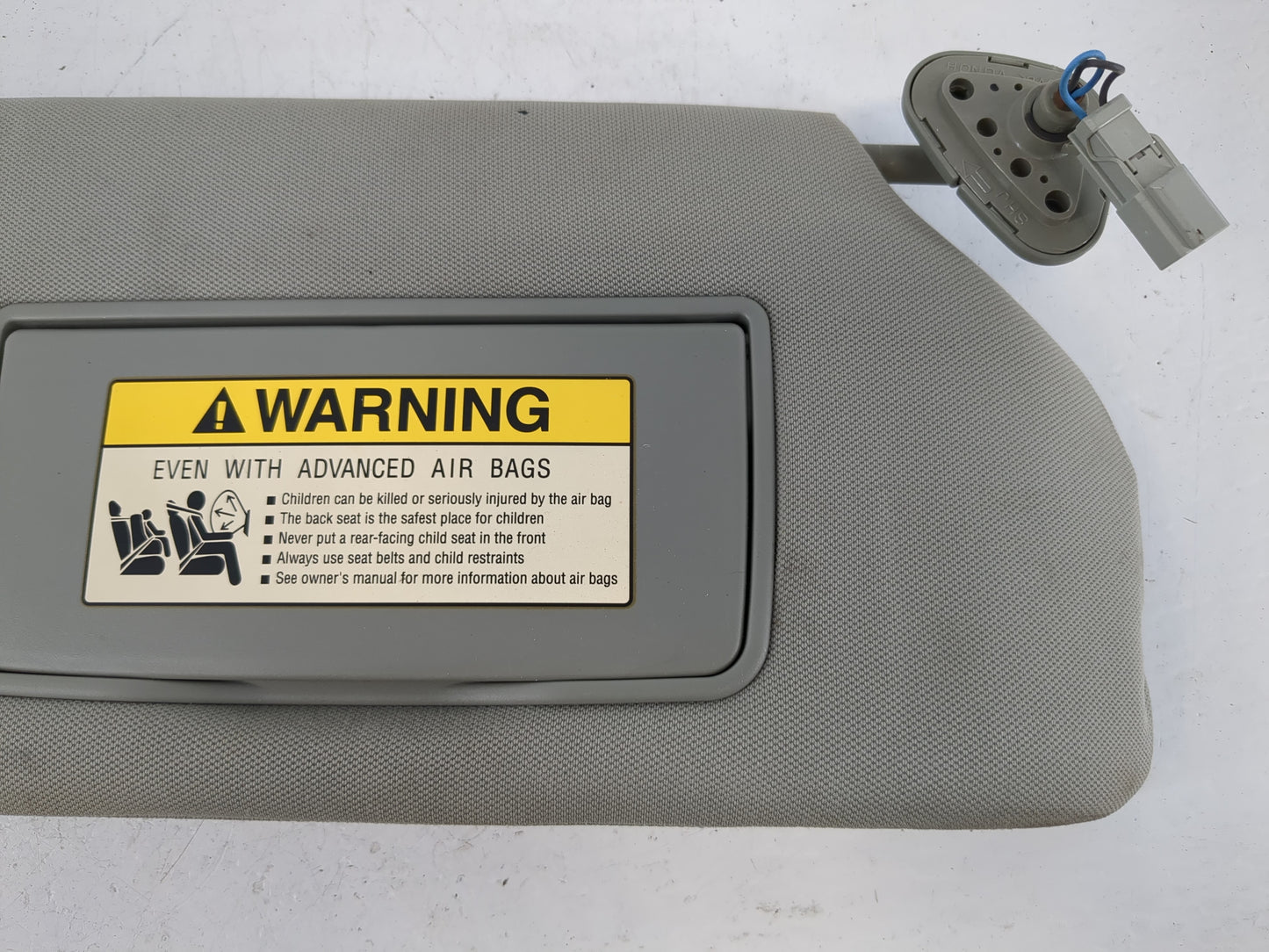 2005 Honda Odyssey Sun Visor Shade Replacement Passenger Right Mirror Fits OEM Used Auto Parts - Oemusedautoparts1.com