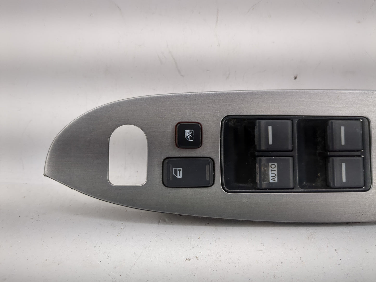 2005-2010 Honda Odyssey Master Power Window Switch Replacement Driver Side Left P/N:0298406 91LP0091 Fits OEM Used Auto Part