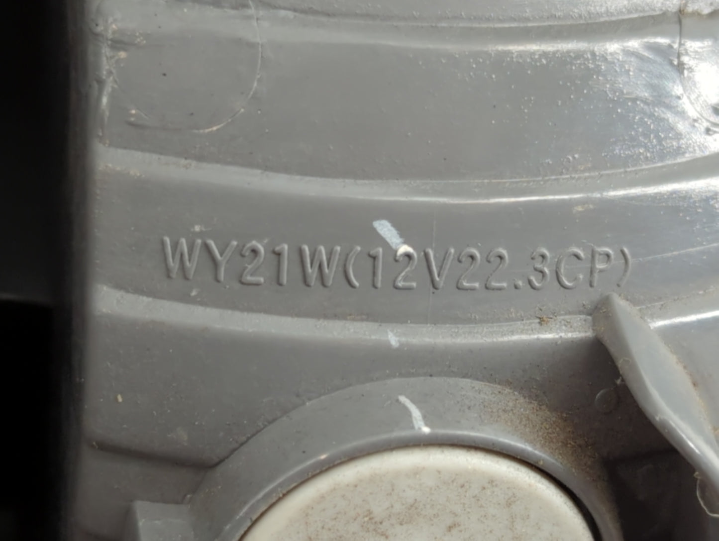 2005-2006 Honda Odyssey Tail Light Assembly Driver Left OEM Fits Fits 2005 2006 OEM Used Auto Parts - Oemusedautoparts1.com