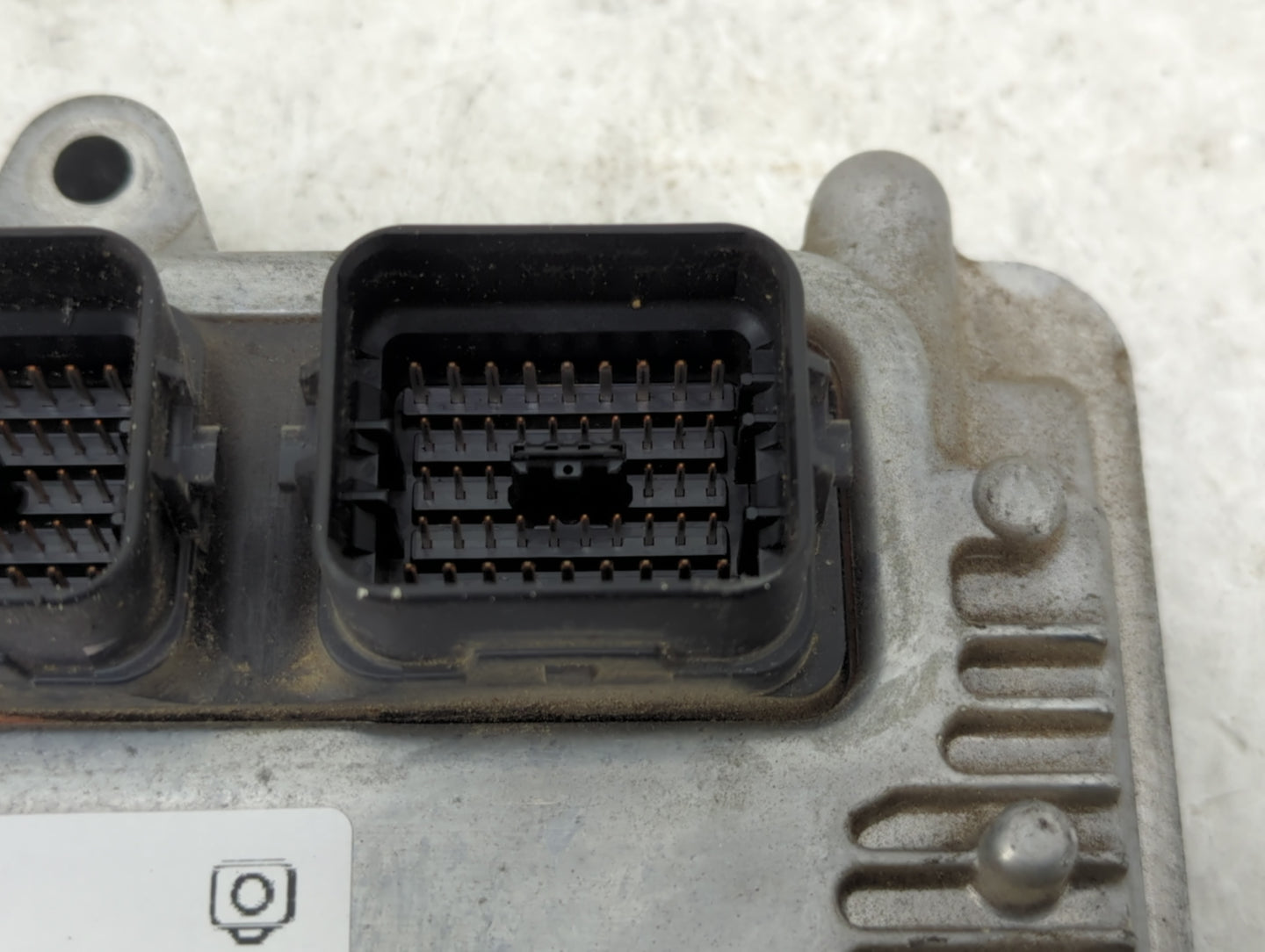 2005 Honda Odyssey PCM Engine Control Computer ECU ECM PCU OEM P/N:4601 257867 37820-RGM-A61 Fits OEM Used Auto Parts - Oemu