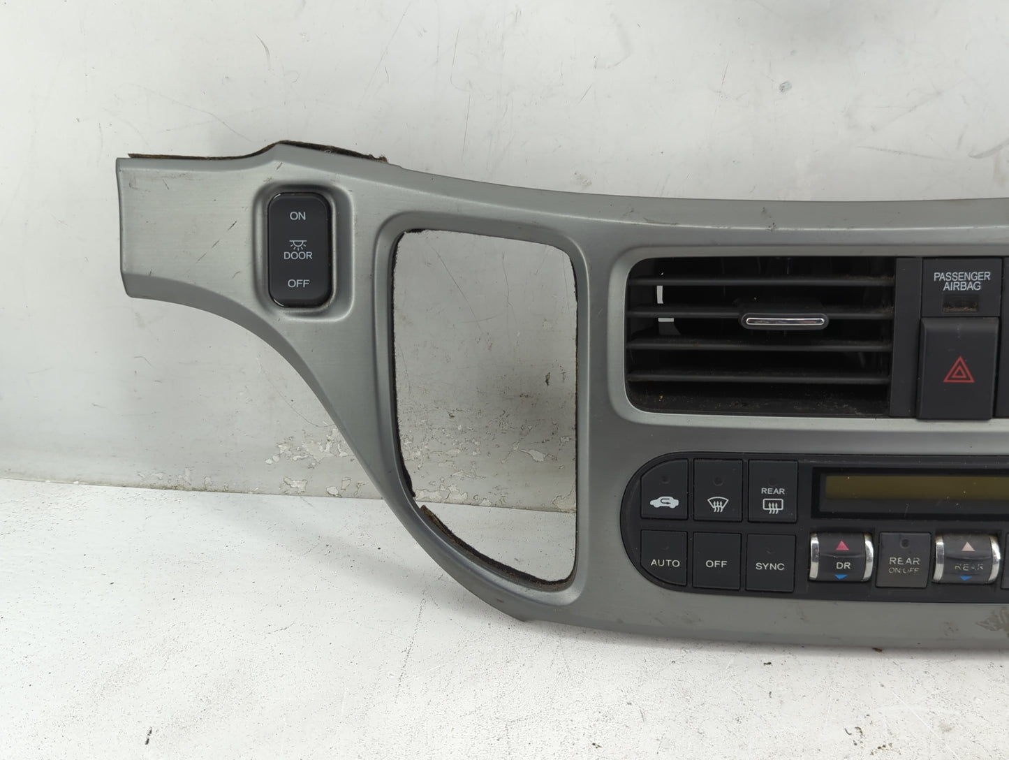 2005-2007 Honda Odyssey Climate Control Module Temperature AC/Heater Replacement P/N:77250SHJ Fits Fits 2005 2006 2007 OEM U