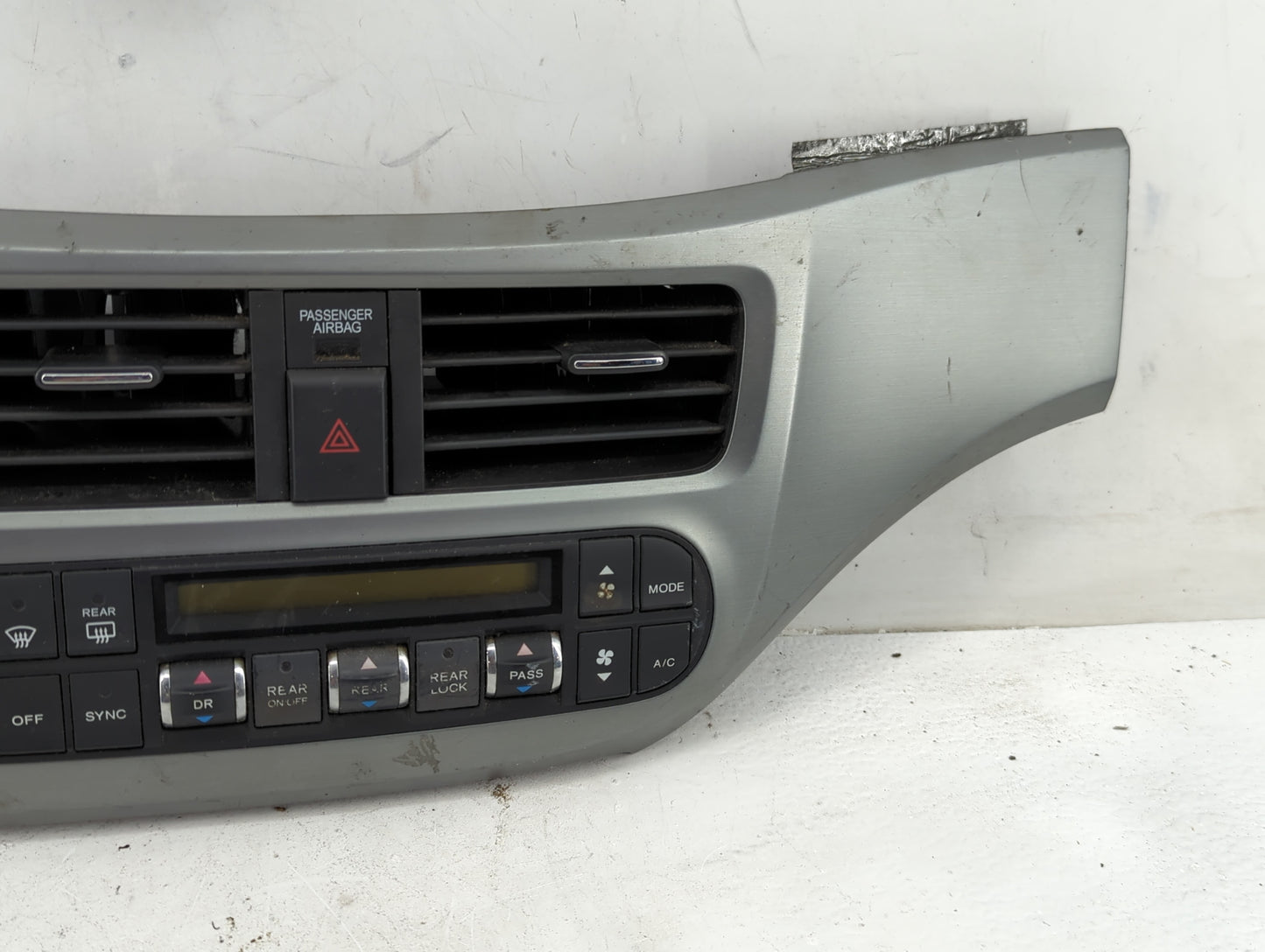 2005-2007 Honda Odyssey Climate Control Module Temperature AC/Heater Replacement P/N:77250SHJ Fits Fits 2005 2006 2007 OEM U