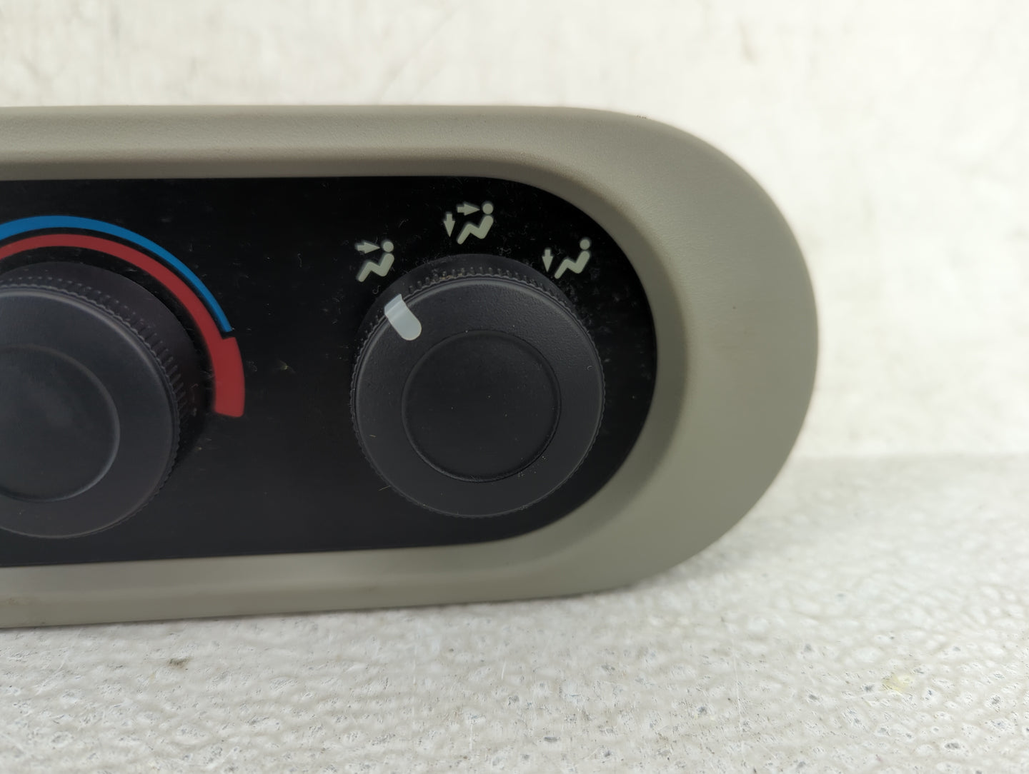 2005-2007 Honda Odyssey Climate Control Module Temperature AC/Heater Replacement Fits Fits 2005 2006 2007 OEM Used Auto Part