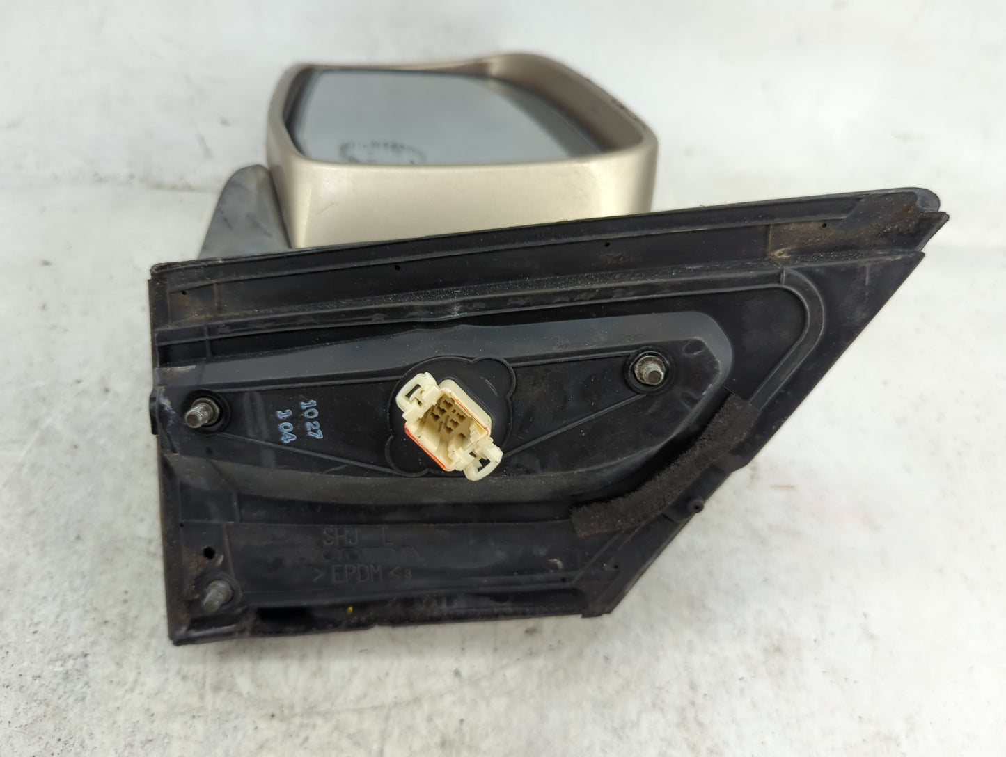 2005-2010 Honda Odyssey Driver Side View Mirror - Left Door Mirror OEM Used - Oemusedautoparts1.com