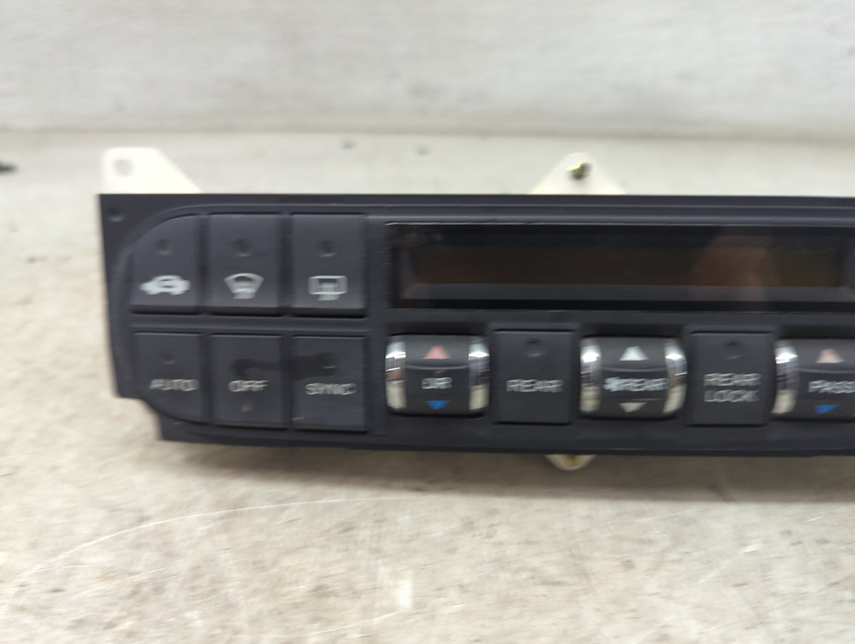 2005-2007 Honda Odyssey Climate Control Module Temperature AC/Heater Replacement P/N:79600-SHJ-A010 IRK221 Fits OEM Used Aut