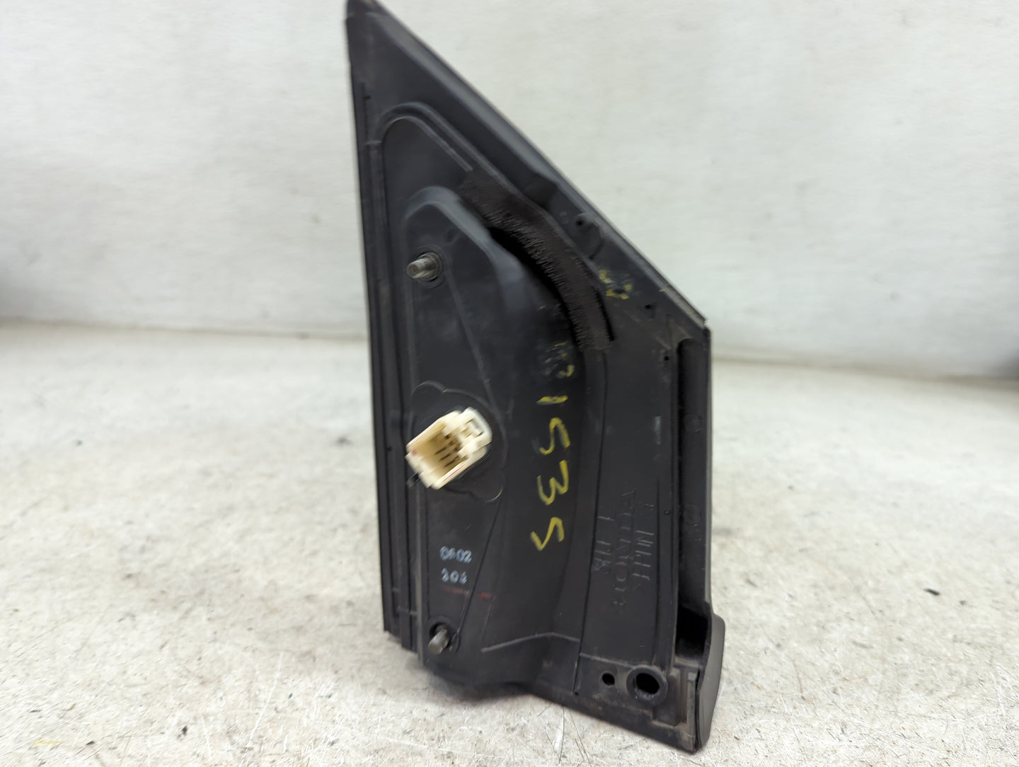 2005 Honda Odyssey Driver Side View Mirror - Left Door Mirror OEM Used - Oemusedautoparts1.com