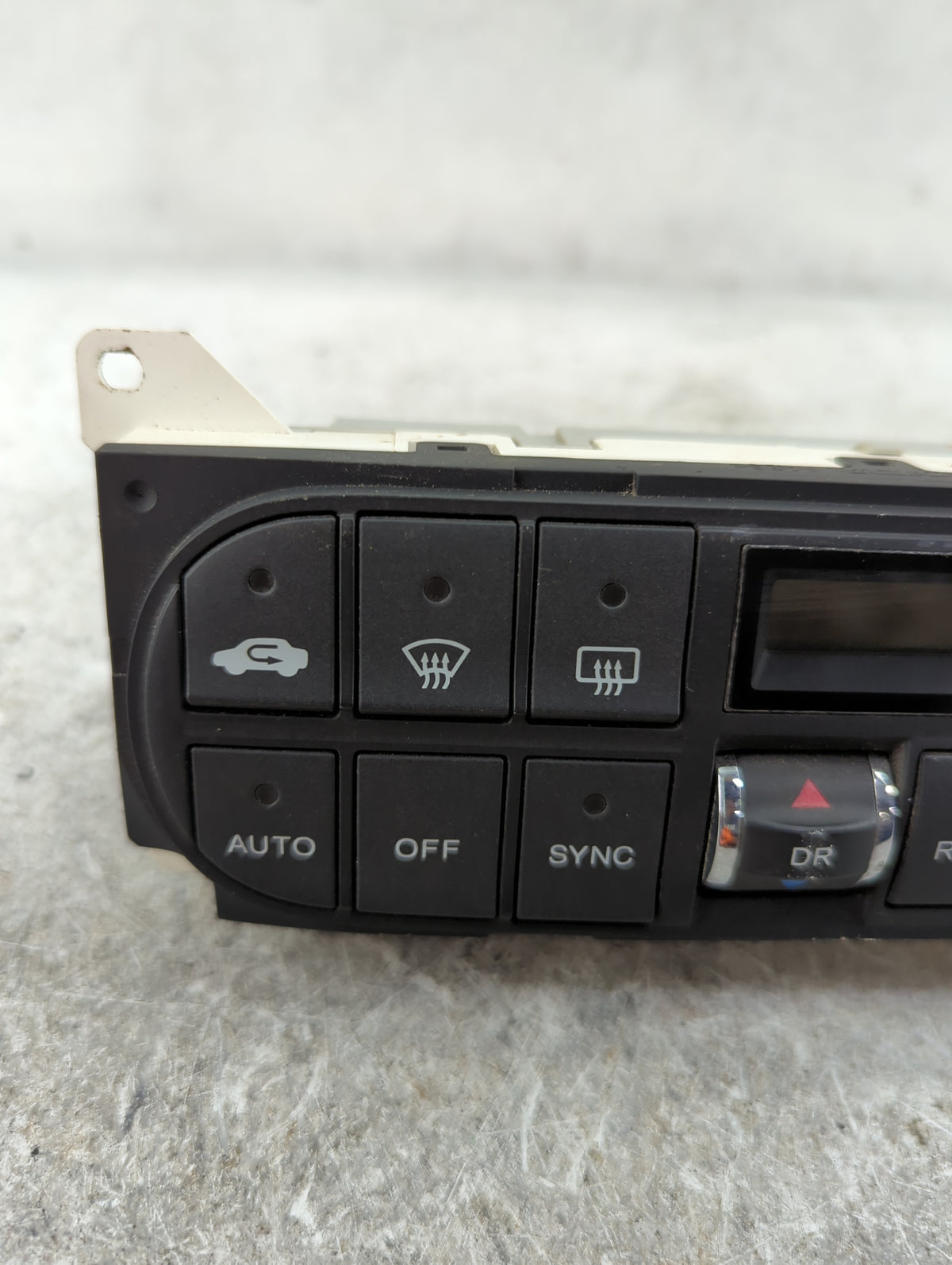 2005-2007 Honda Odyssey Climate Control Module Temperature AC/Heater Replacement P/N:SHJ-A010-A2 Fits Fits 2005 2006 2007 OE