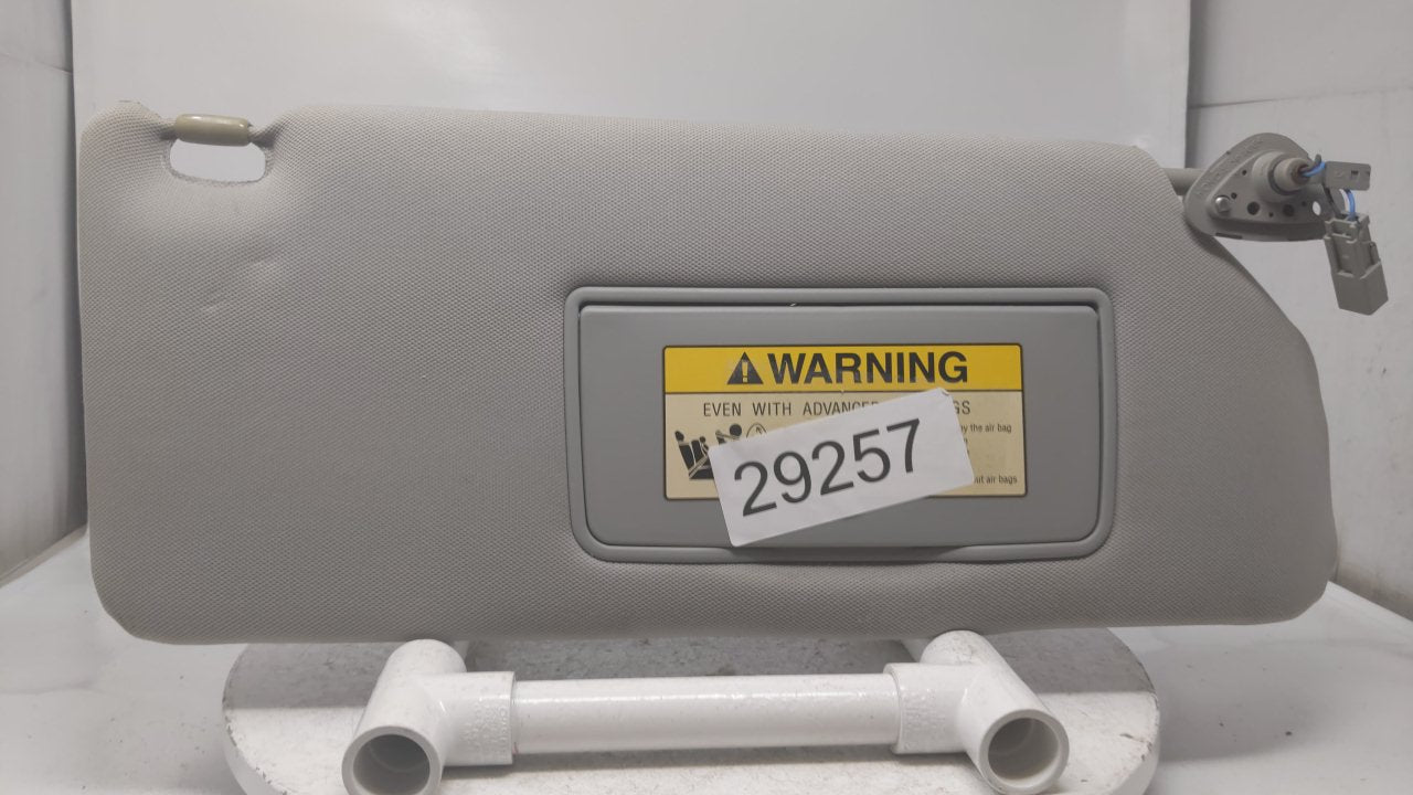 2005 Honda Odyssey Sun Visor Shade Replacement Passenger Right Mirror Fits OEM Used Auto Parts - Oemusedautoparts1.com