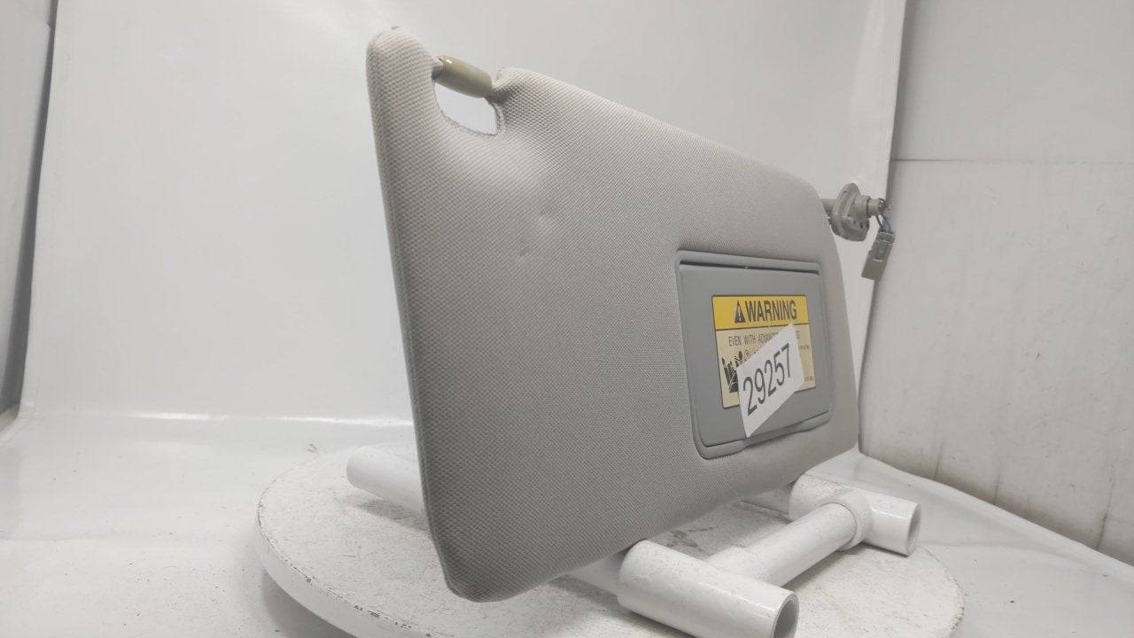 2005 Honda Odyssey Sun Visor Shade Replacement Passenger Right Mirror Fits OEM Used Auto Parts - Oemusedautoparts1.com