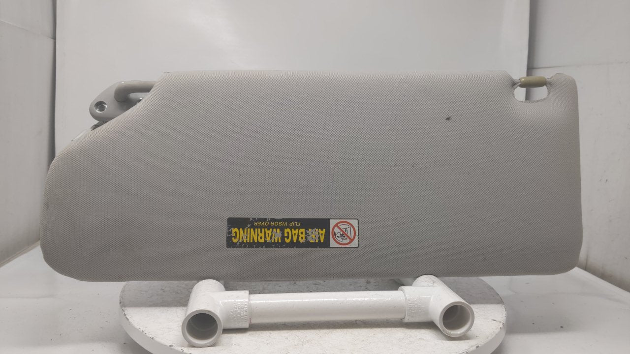 2005 Honda Odyssey Sun Visor Shade Replacement Passenger Right Mirror Fits OEM Used Auto Parts - Oemusedautoparts1.com