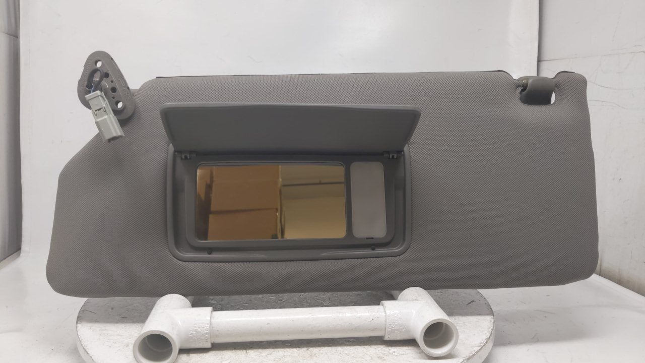 2005 Honda Odyssey Sun Visor Shade Replacement Driver Left Mirror Fits OEM Used Auto Parts - Oemusedautoparts1.com