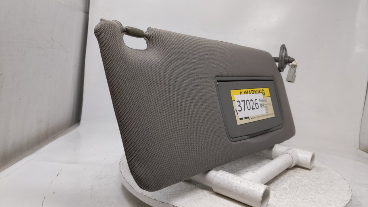 2005 Honda Odyssey Sun Visor Shade Replacement Passenger Right Mirror Fits OEM Used Auto Parts - Oemusedautoparts1.com