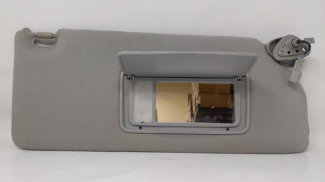 2005 Honda Odyssey Sun Visor Shade Replacement Passenger Right Mirror Fits OEM Used Auto Parts - Oemusedautoparts1.com