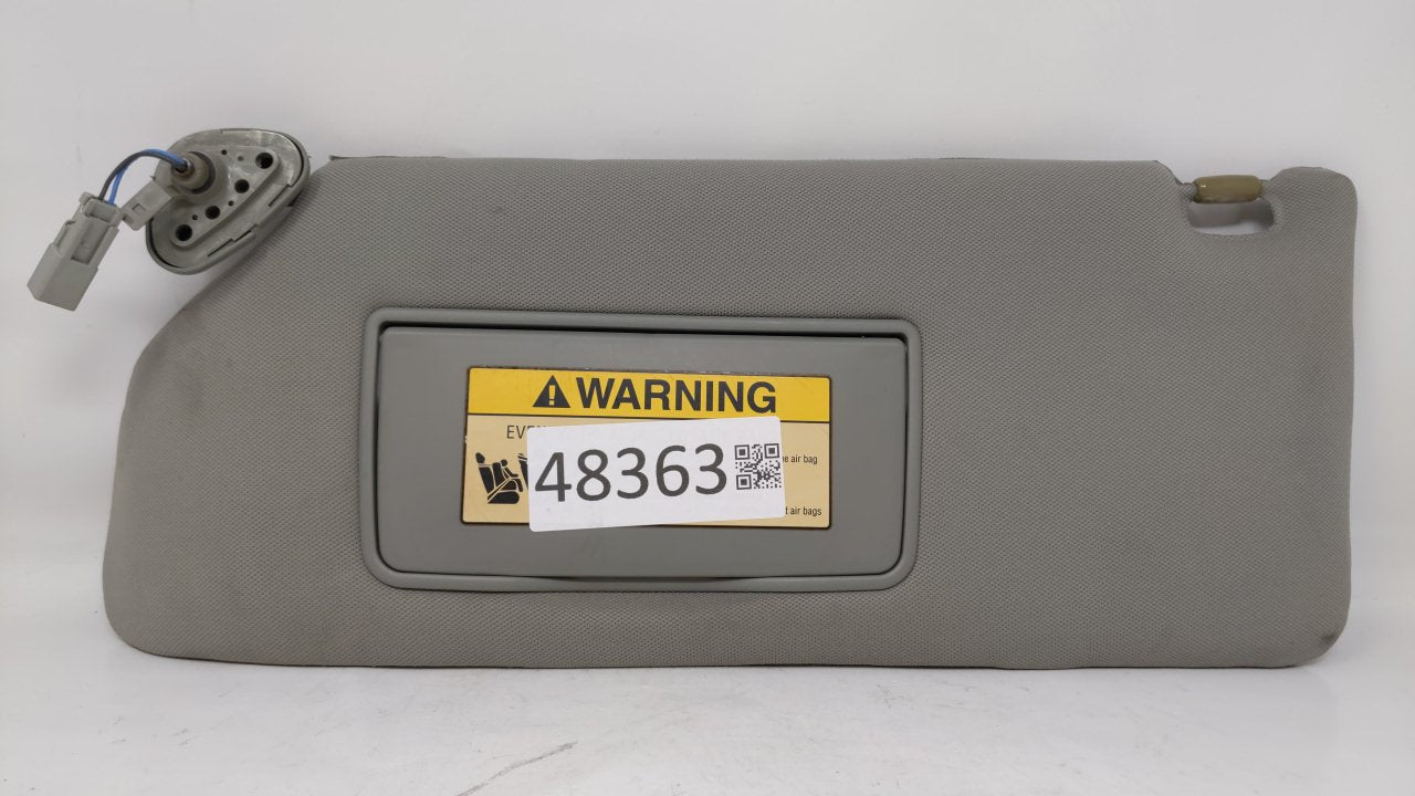 2005 Honda Odyssey Sun Visor Shade Replacement Driver Left Mirror Fits OEM Used Auto Parts - Oemusedautoparts1.com