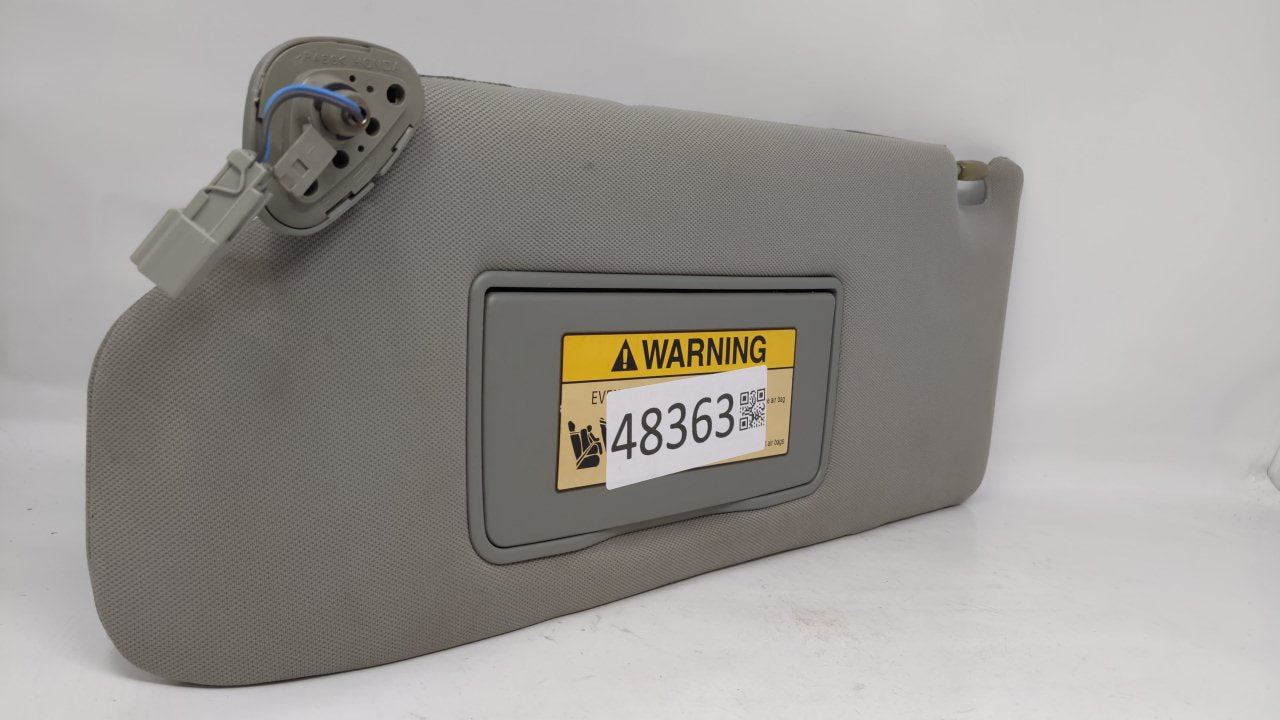 2005 Honda Odyssey Sun Visor Shade Replacement Driver Left Mirror Fits OEM Used Auto Parts - Oemusedautoparts1.com
