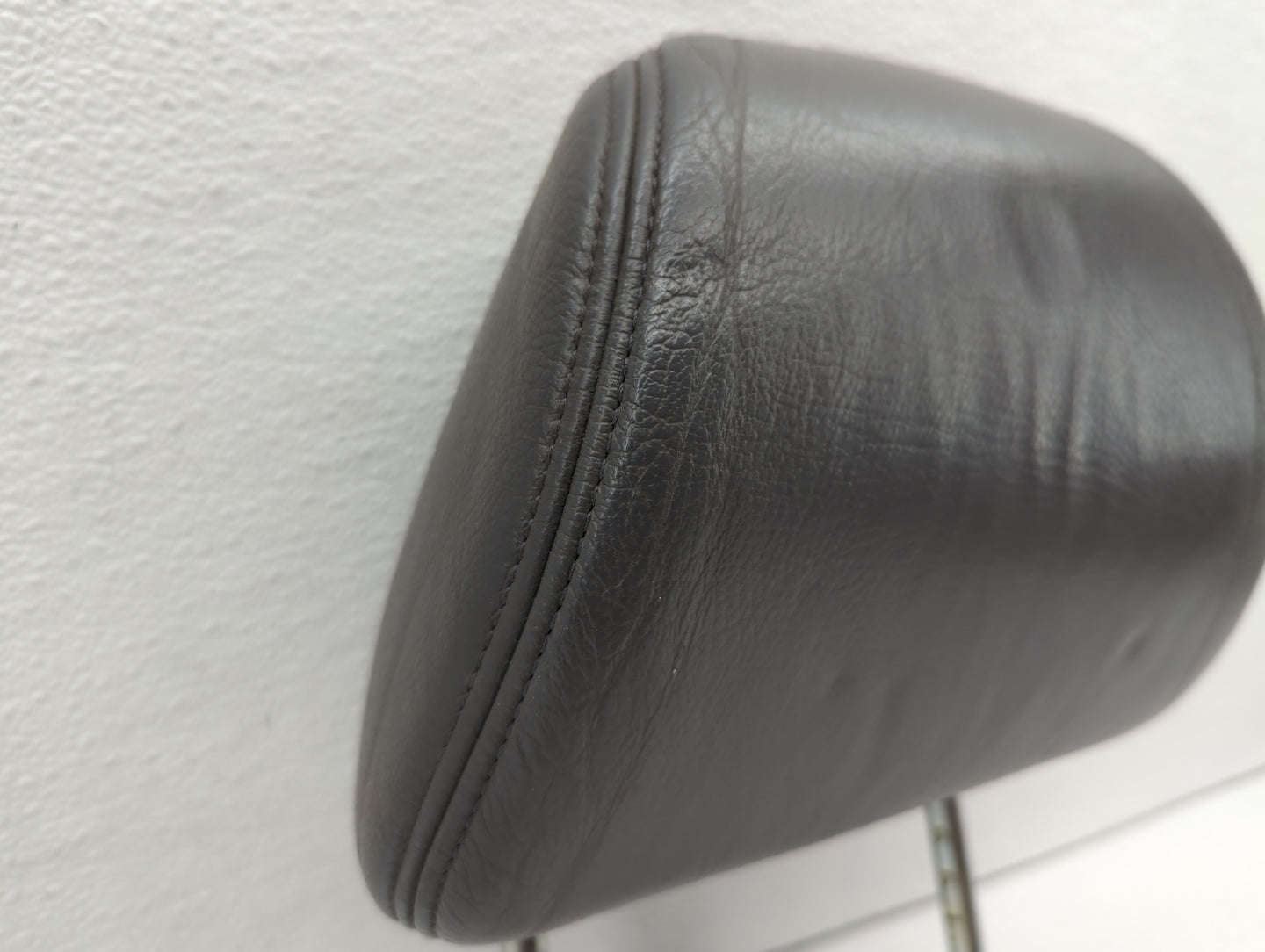 2005-2006 Honda Odyssey Headrest Head Rest Front Driver Passenger Seat - Oemusedautoparts1.com