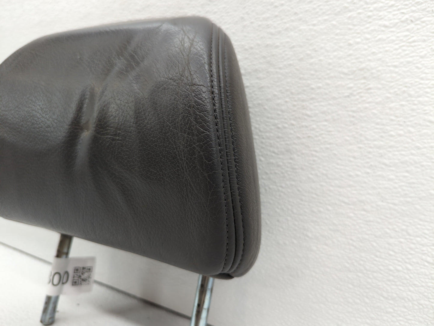2005-2006 Honda Odyssey Headrest Head Rest Rear Seat Dark Grey - Oemusedautoparts1.com