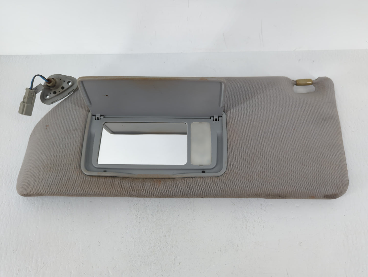 2005 Honda Odyssey Sun Visor Shade Replacement Driver Left Mirror Fits OEM Used Auto Parts - Oemusedautoparts1.com