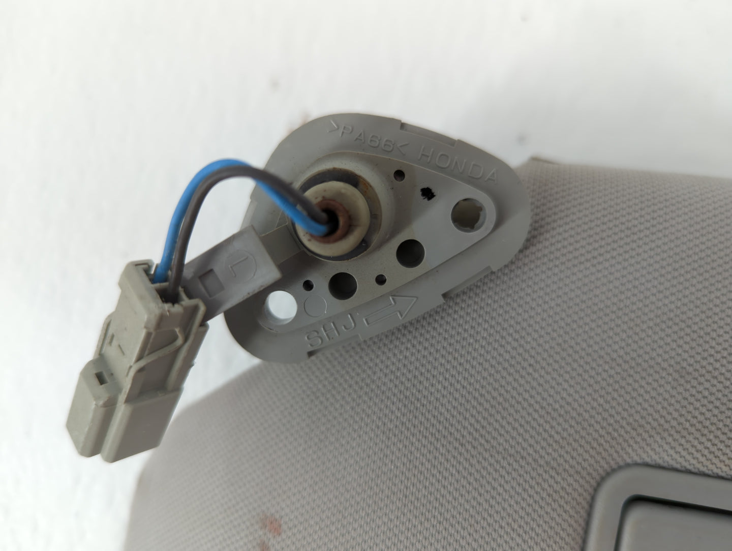 2005 Honda Odyssey Sun Visor Shade Replacement Driver Left Mirror Fits OEM Used Auto Parts - Oemusedautoparts1.com