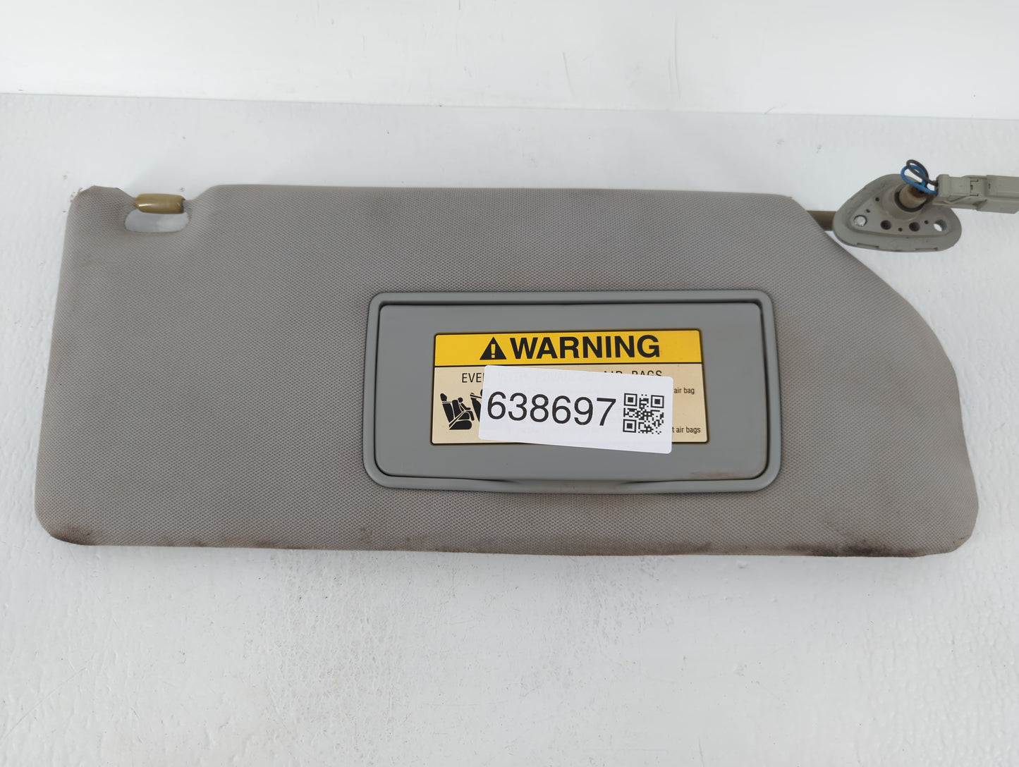 2005 Honda Odyssey Sun Visor Shade Replacement Passenger Right Mirror Fits OEM Used Auto Parts - Oemusedautoparts1.com