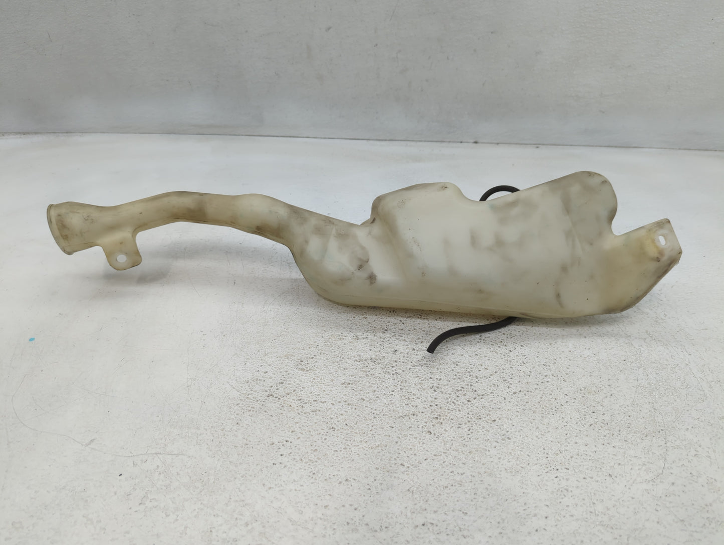 2005-2010 Honda Odyssey Windshield Washer Fluid Reservoir Bottle Oem - Oemusedautoparts1.com