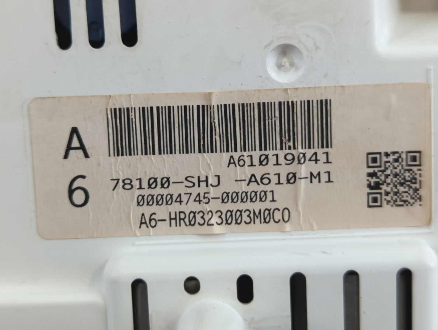2005-2010 Honda Odyssey Instrument Cluster Speedometer Gauges P/N:A61019041 78100-SHJ-A610-M1 Fits OEM Used Auto Parts - Oem