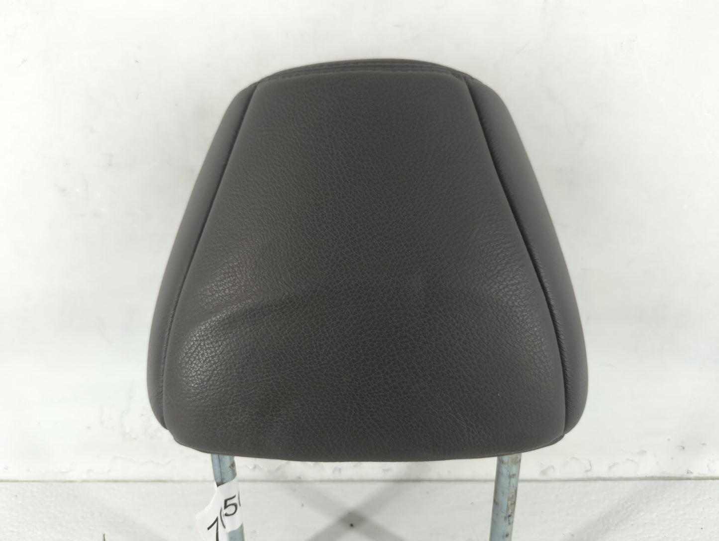 2005-2006 Honda Odyssey Headrest Head Rest Rear Seat Fits Fits 2005 2006 OEM Used Auto Parts - Oemusedautoparts1.com