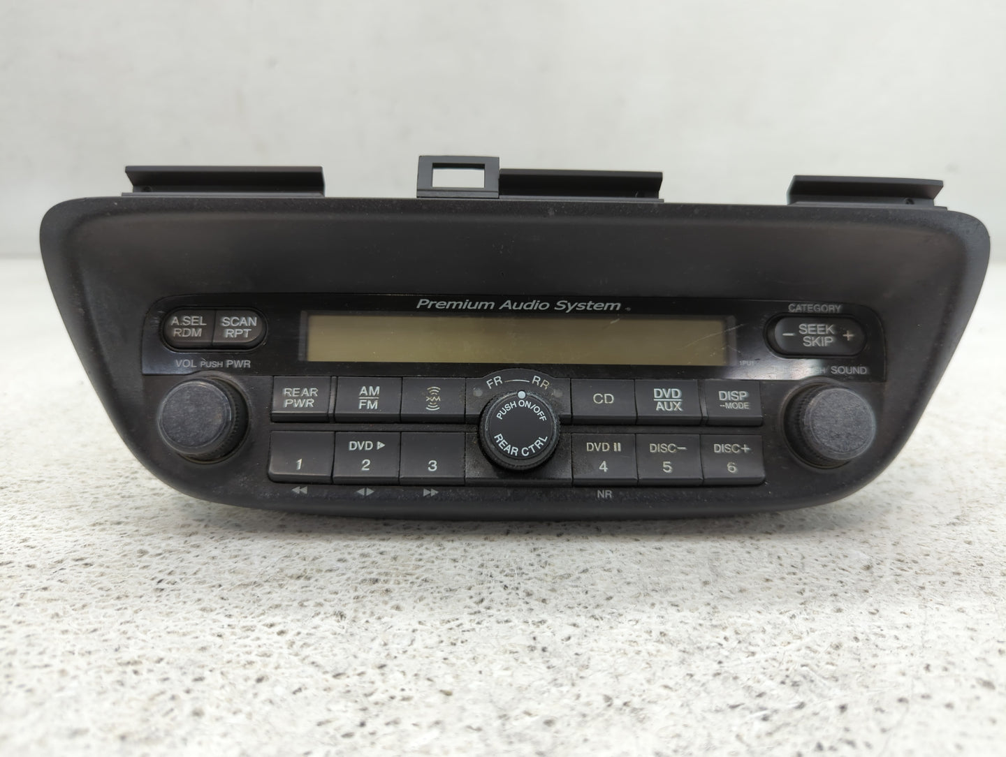 2005-2010 Honda Odyssey Radio AM FM Cd Player Receiver Replacement P/N:M3G494203 39100-SHJ-A900 Fits OEM Used Auto Parts - O