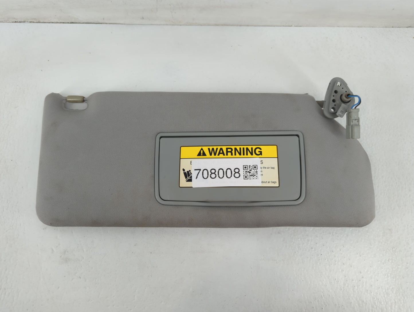 2005 Honda Odyssey Sun Visor Shade Replacement Passenger Right Mirror Fits OEM Used Auto Parts - Oemusedautoparts1.com