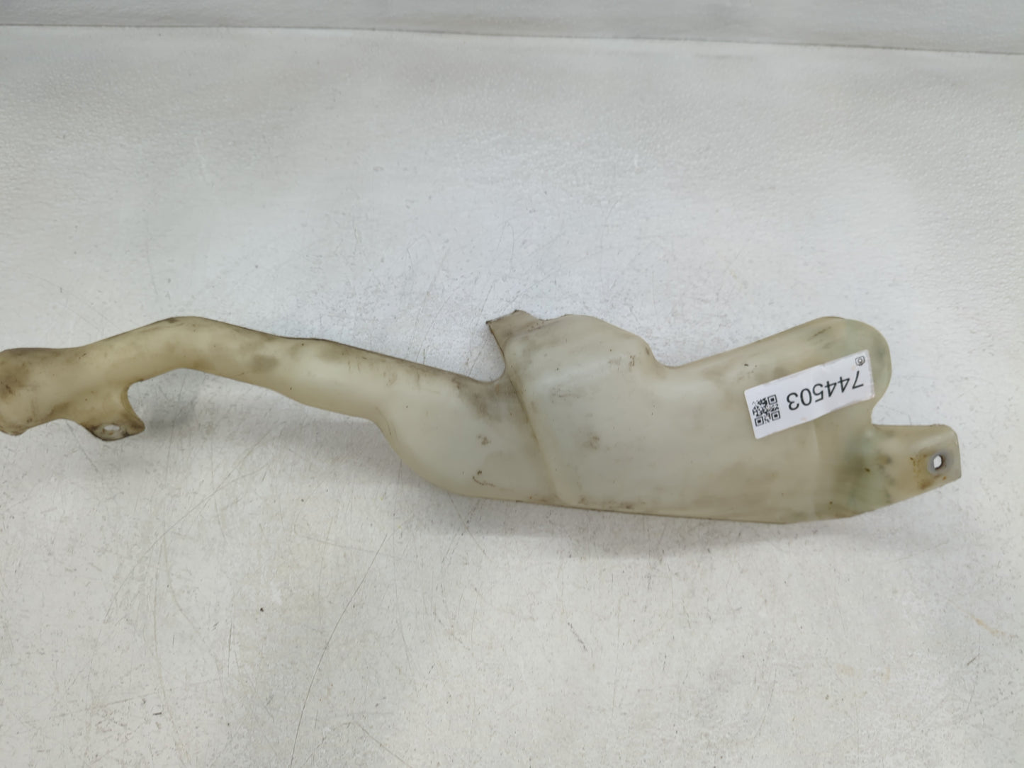 2005-2010 Honda Odyssey Windshield Washer Fluid Reservoir Bottle Oem - Oemusedautoparts1.com