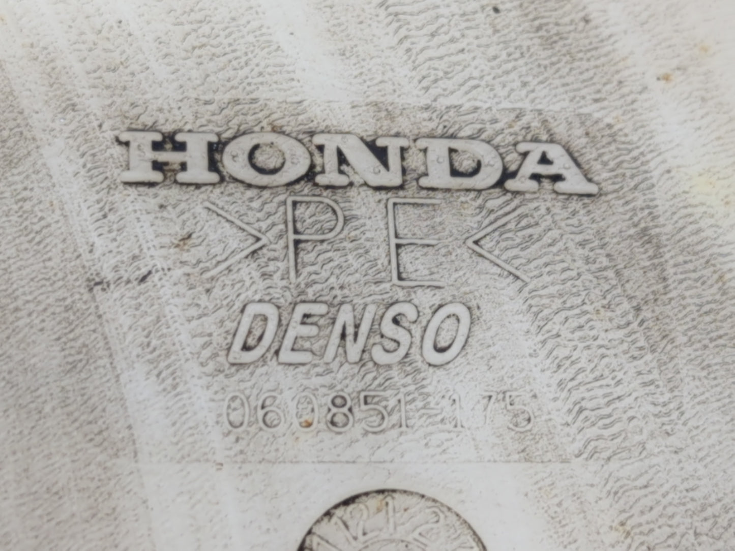 2005-2010 Honda Odyssey Windshield Washer Fluid Reservoir Bottle Oem - Oemusedautoparts1.com