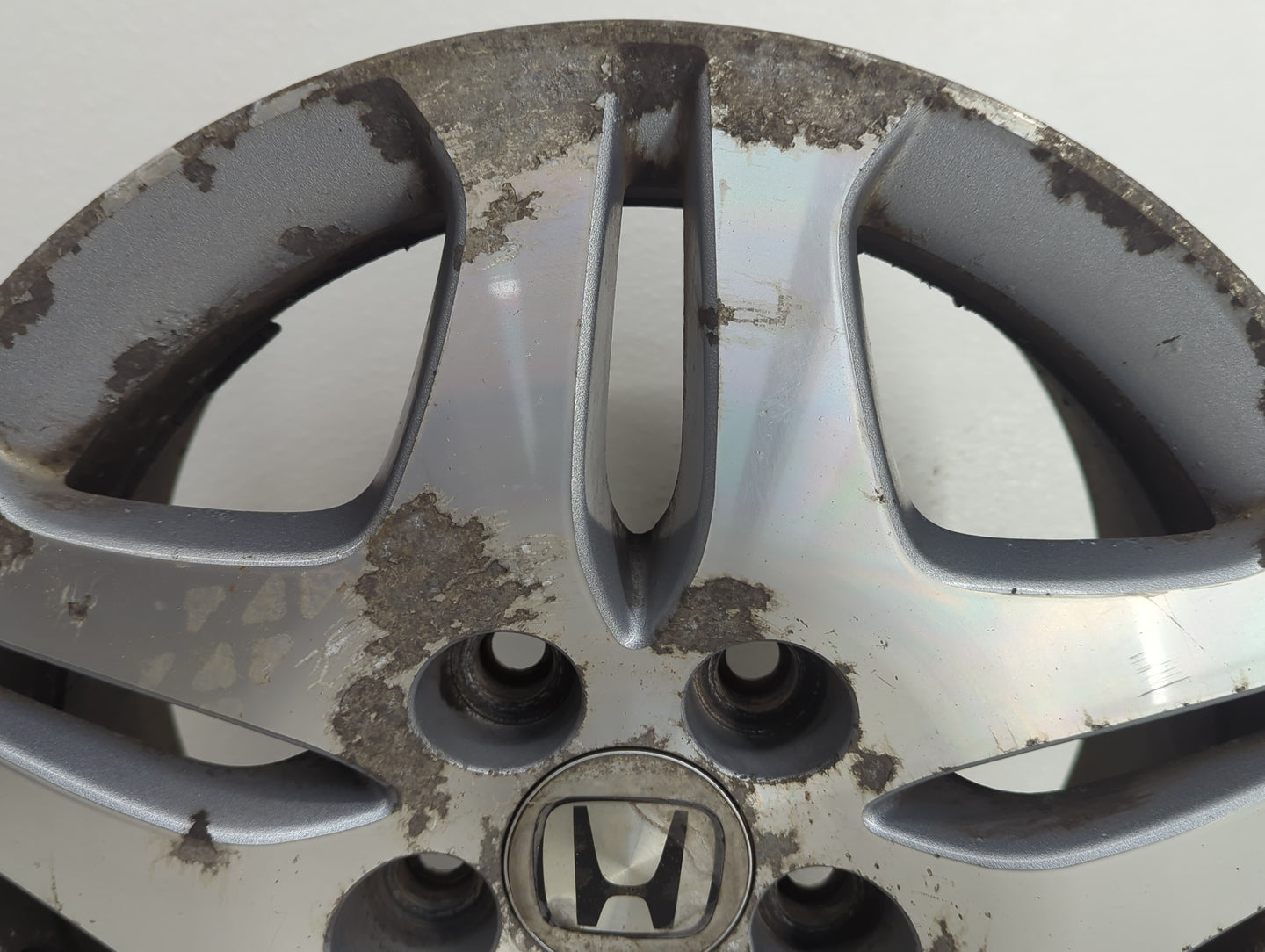 2005-2006 Honda Odyssey Oem Wheel Rim 897094 - Oemusedautoparts1.com