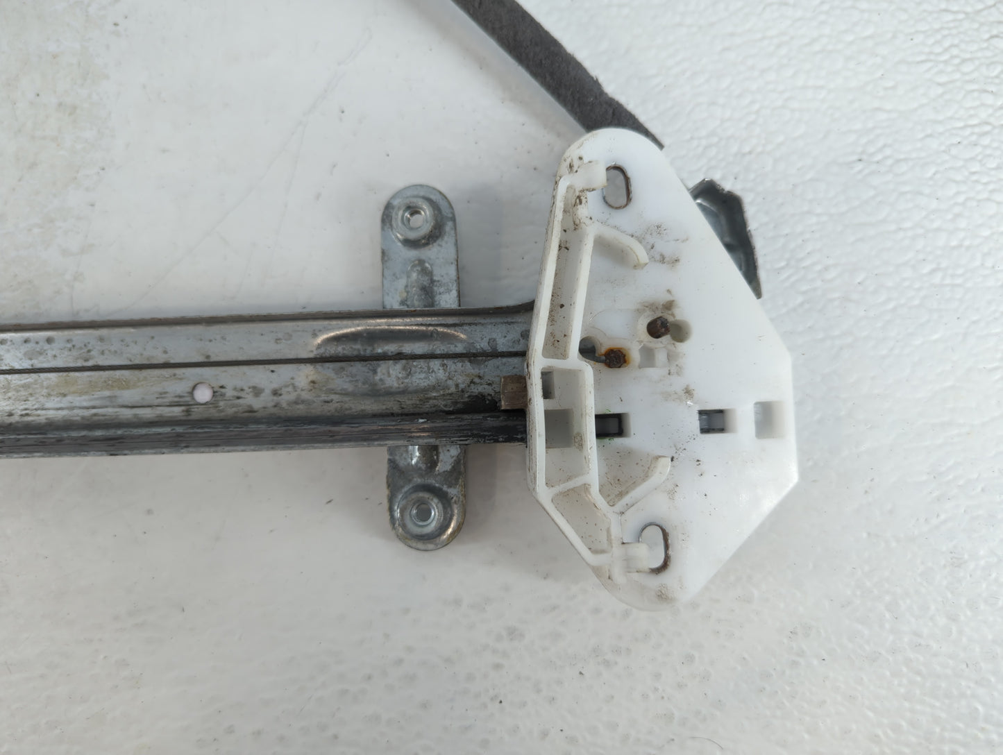 2005-2010 Honda Odyssey Driver Left Front Window Regulator - Oemusedautoparts1.com
