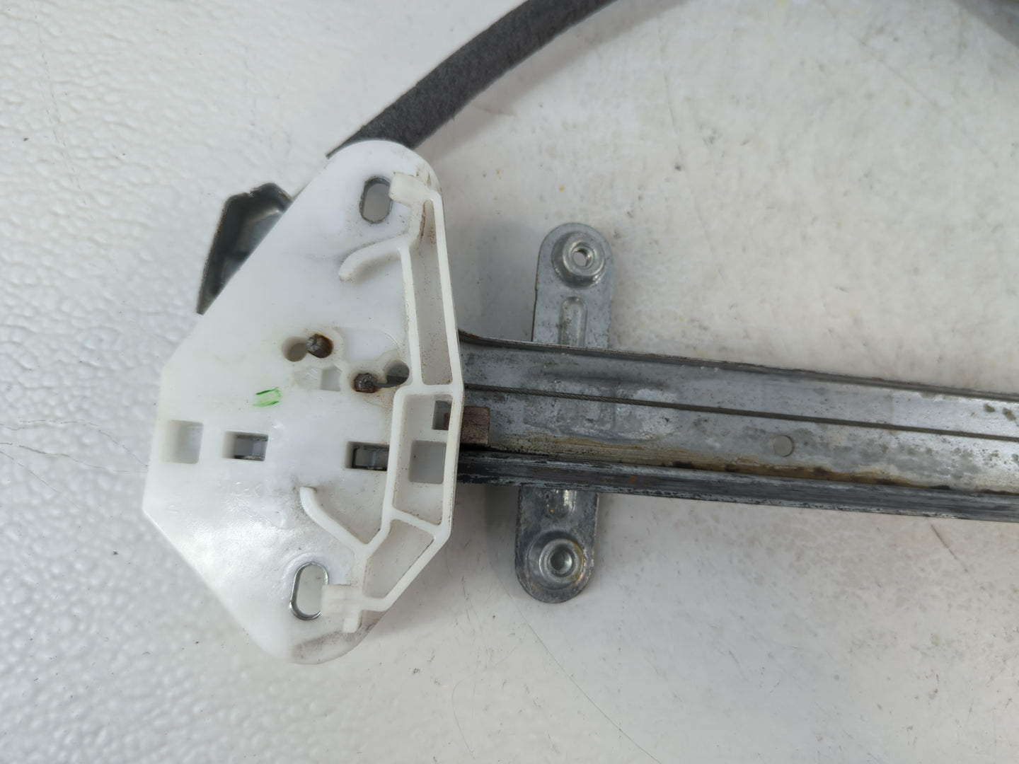 2005-2010 Honda Odyssey Driver Left Front Window Regulator - Oemusedautoparts1.com