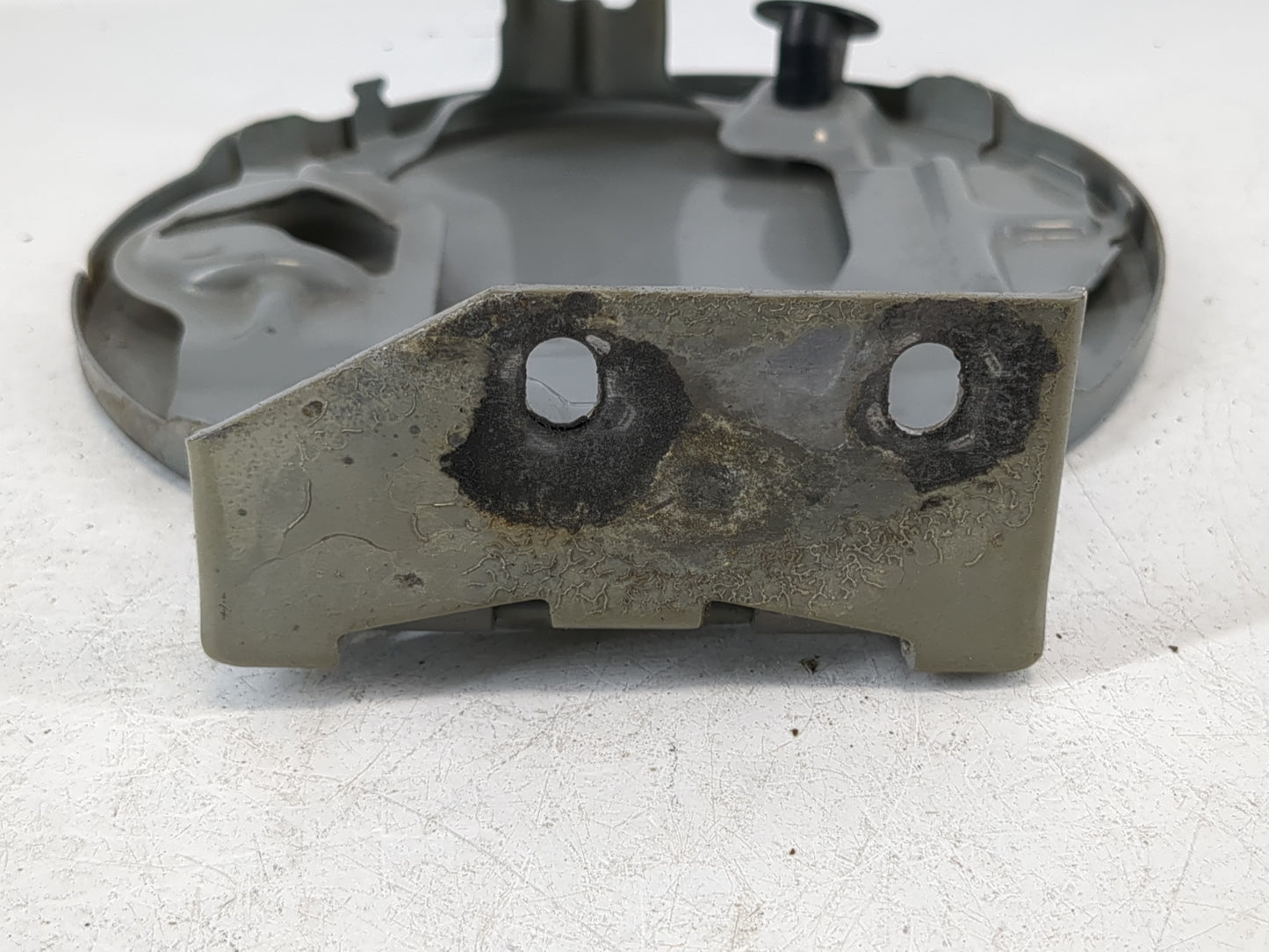 2005 Honda Odyssey Fuel Tank Door Lid Gas Tank - Oemusedautoparts1.com