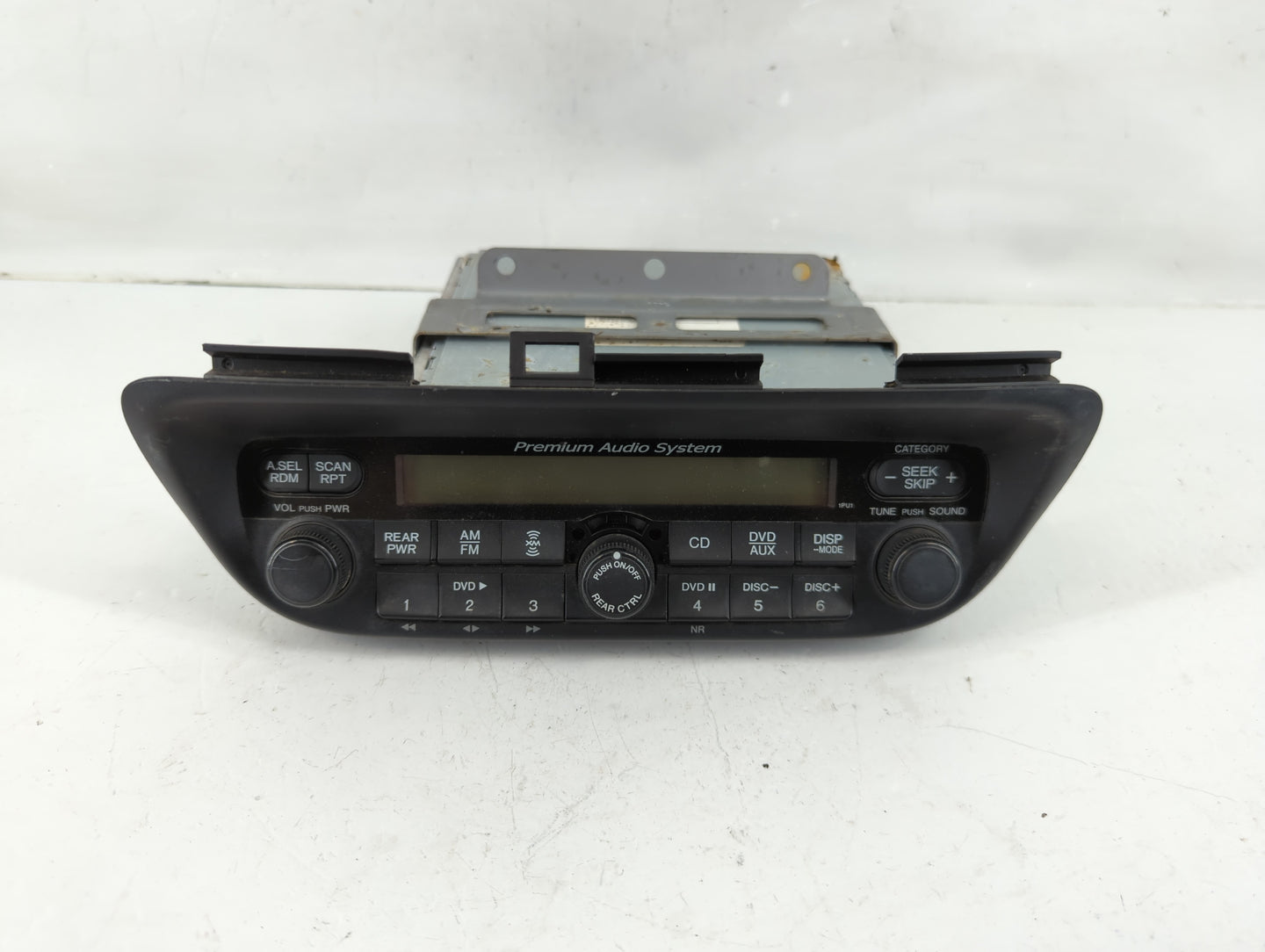 2005-2010 Honda Odyssey Radio AM FM Cd Player Receiver Replacement P/N:39100-SHJ-A900 Fits OEM Used Auto Parts - Oemusedauto