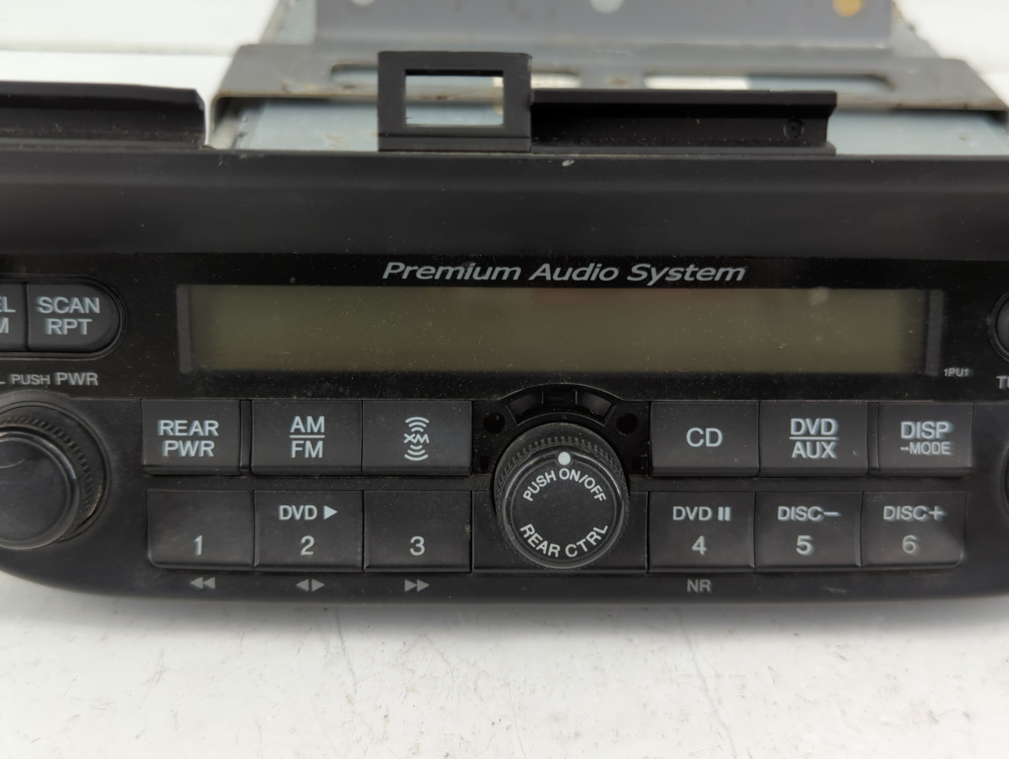 2005-2010 Honda Odyssey Radio AM FM Cd Player Receiver Replacement P/N:39100-SHJ-A900 Fits OEM Used Auto Parts - Oemusedauto