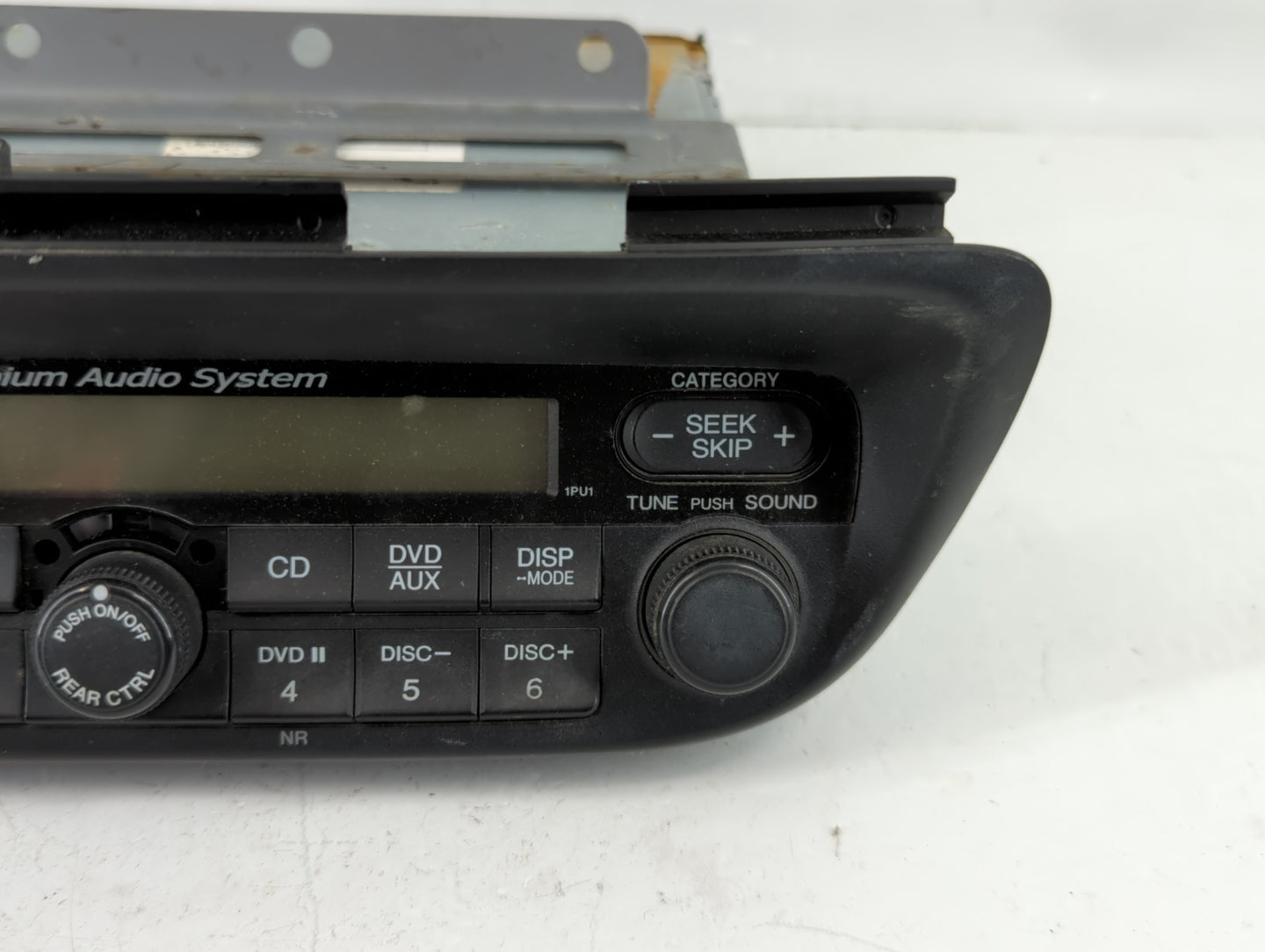 2005-2010 Honda Odyssey Radio AM FM Cd Player Receiver Replacement P/N:39100-SHJ-A900 Fits OEM Used Auto Parts - Oemusedauto