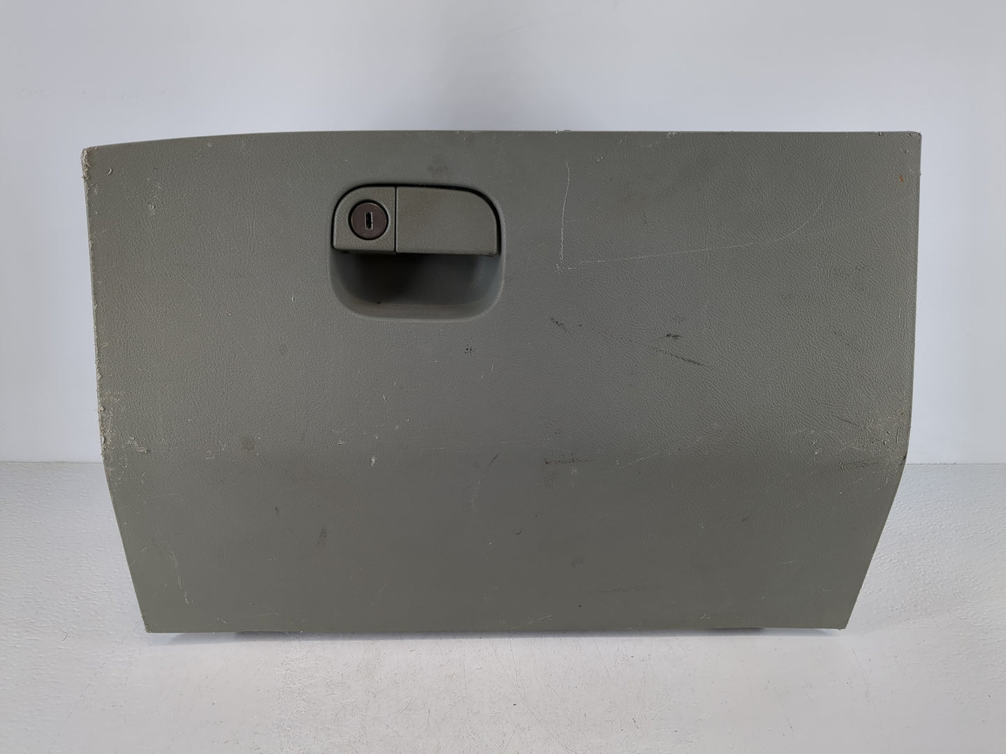 2005 Honda Odyssey Passenger Glove Box Door Storage Compartment - Oemusedautoparts1.com