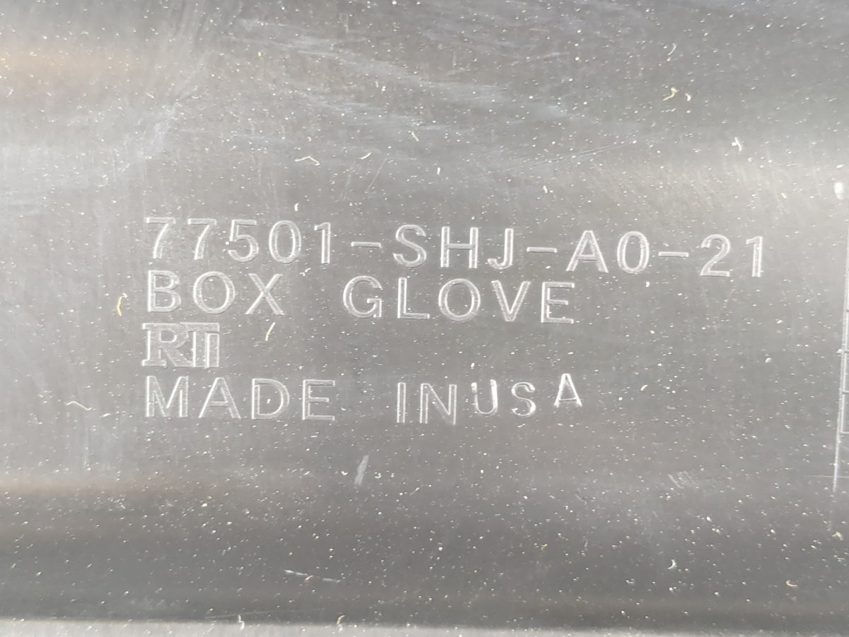 2005 Honda Odyssey Passenger Glove Box Door Storage Compartment - Oemusedautoparts1.com