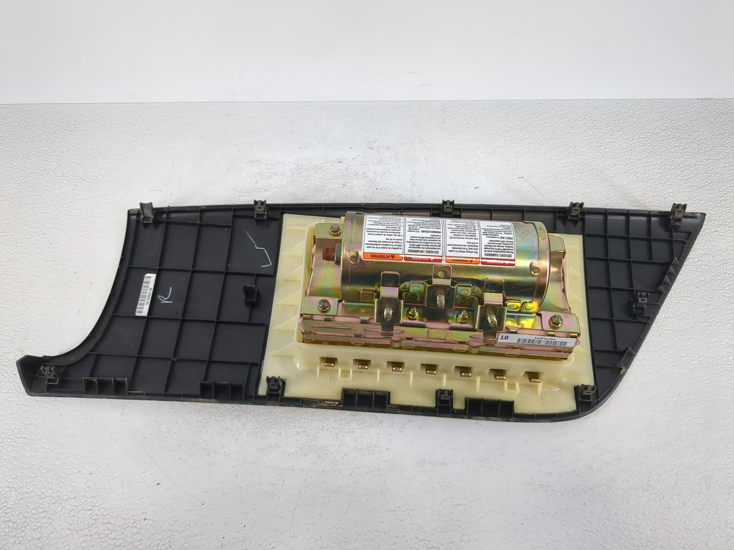 2005-2007 Honda Odyssey Air Bag Passenger Right Dashboard OEM Fits Fits 2005 2006 2007 OEM Used Auto Parts - Oemusedautopart