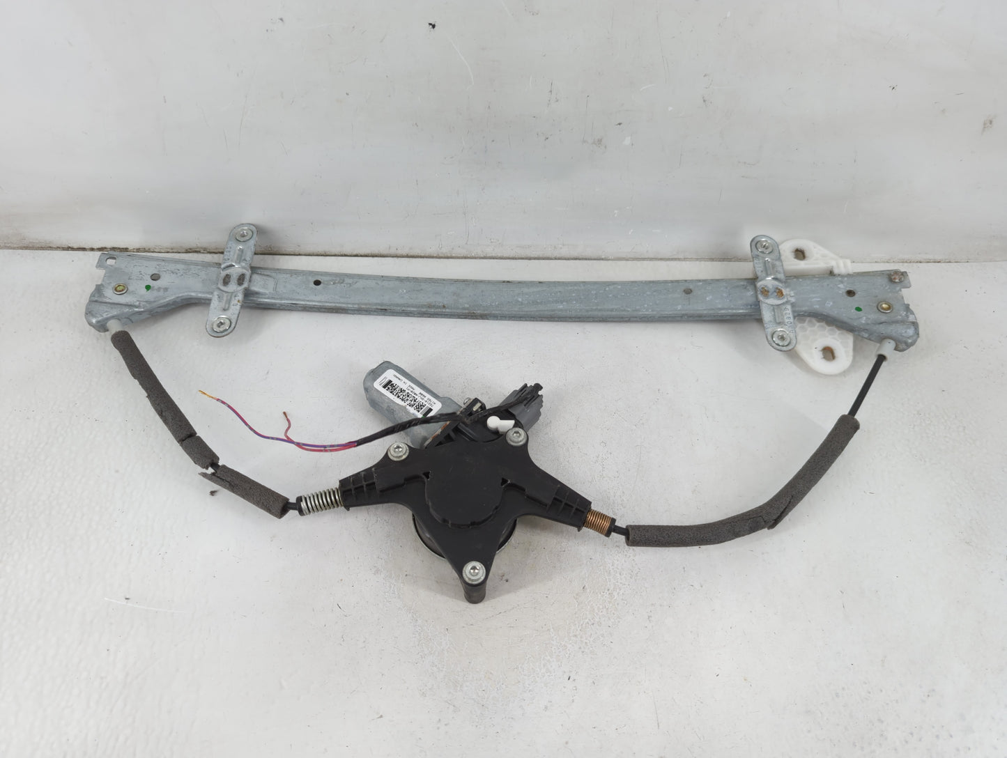 2005-2010 Honda Odyssey Used Window Regulator Passenger Front 967269 - Oemusedautoparts1.com