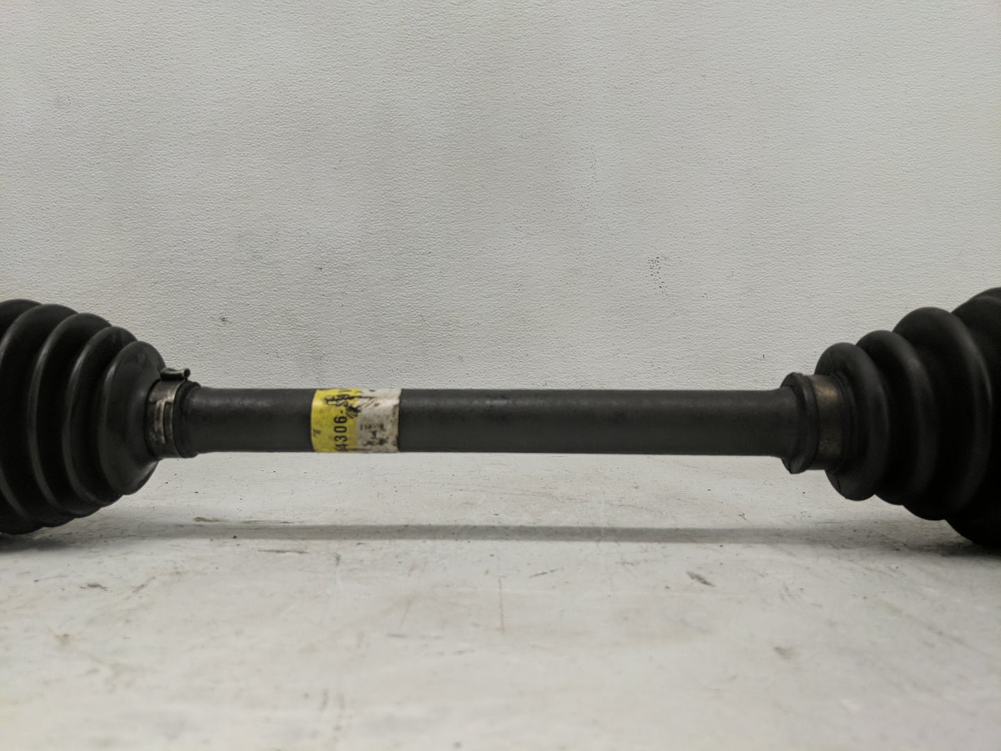 2006-2008 Honda Pilot Axle Shaft Front Driver Cv C/v - Oemusedautoparts1.com