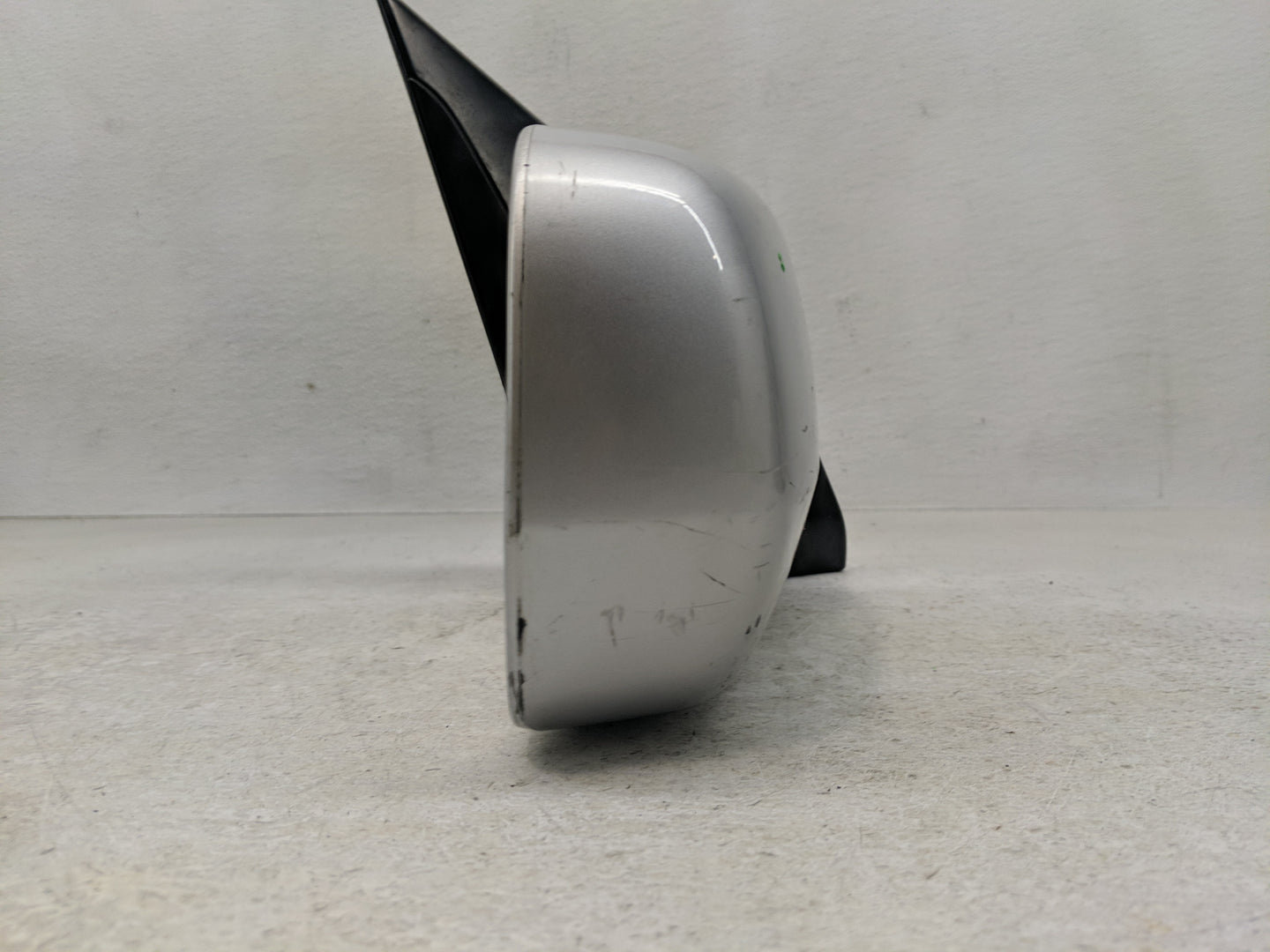 2003-2008 Honda Pilot Driver Side View Mirror - Left Door Mirror OEM Used - Oemusedautoparts1.com