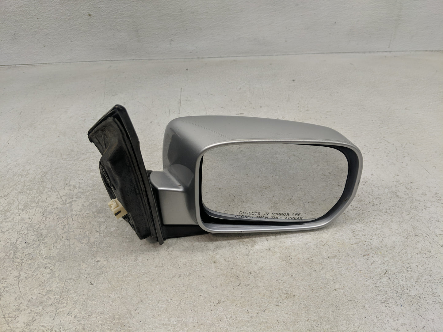 2003-2008 Honda Pilot Driver Side View Mirror - Left Door Mirror OEM Used - Oemusedautoparts1.com