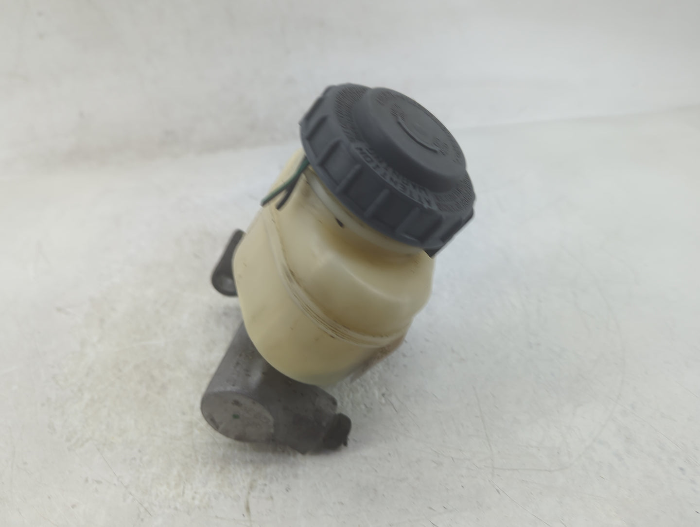 2003-2008 Honda Pilot Brake Master Cylinder - Oemusedautoparts1.com