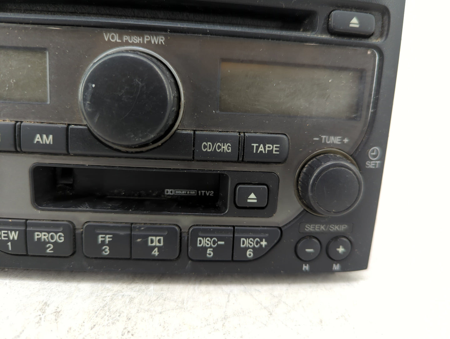 2003-2005 Honda Pilot Radio AM FM Cd Player Receiver Replacement P/N:39100-S9V-A311 Fits Fits 2003 2004 2005 OEM Used Auto P
