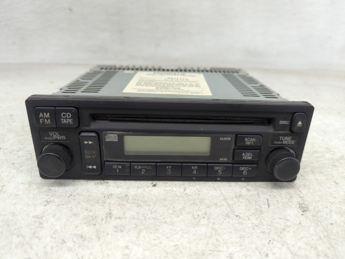 2003-2005 Honda Pilot Radio AM FM Cd Player Receiver Replacement P/N:39100-S9V-A010-M1 Fits Fits 2003 2004 2005 OEM Used Aut
